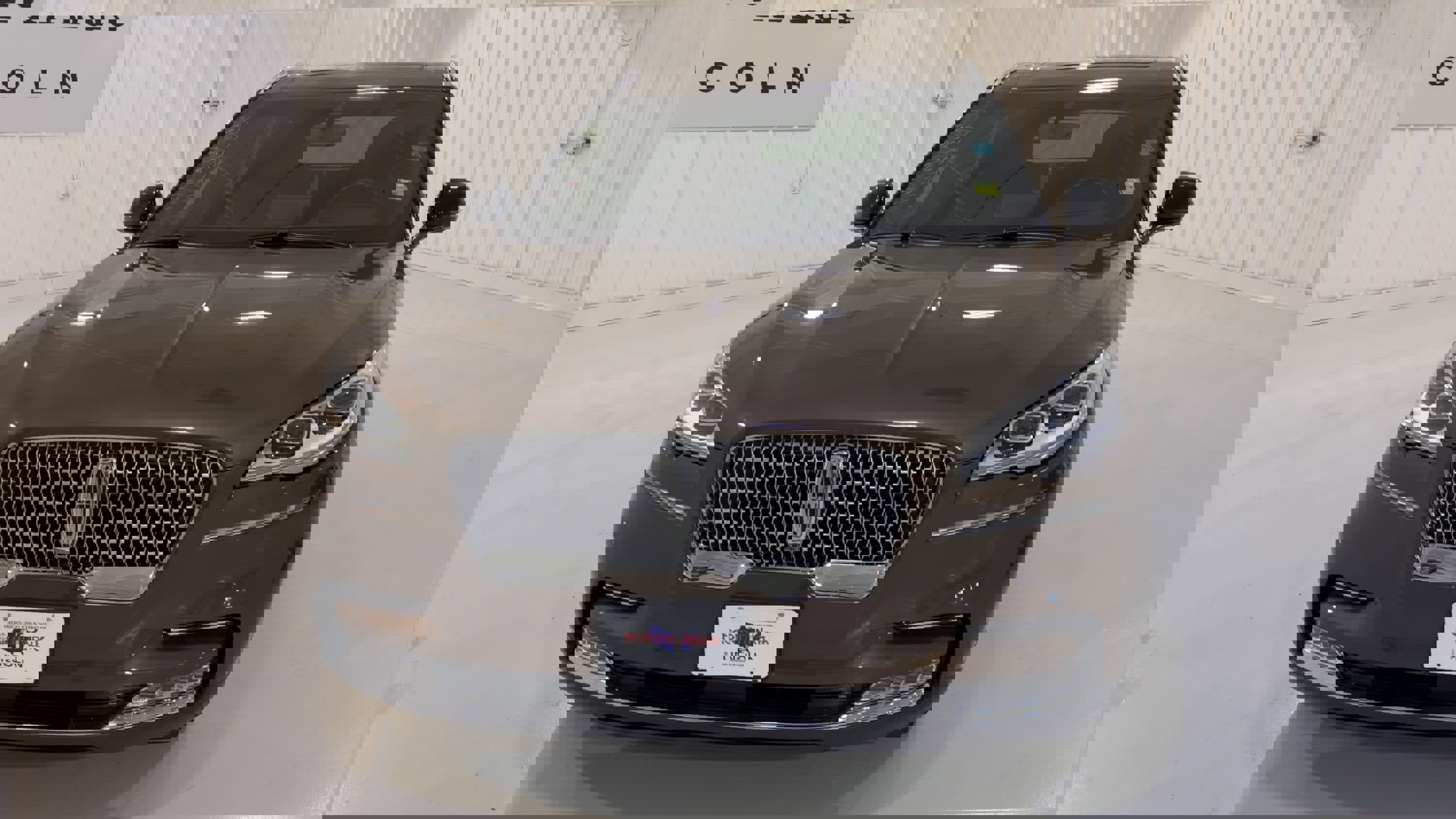 Used 2022 Lincoln Aviator Reserve w/ Equipment Group 201A image 4