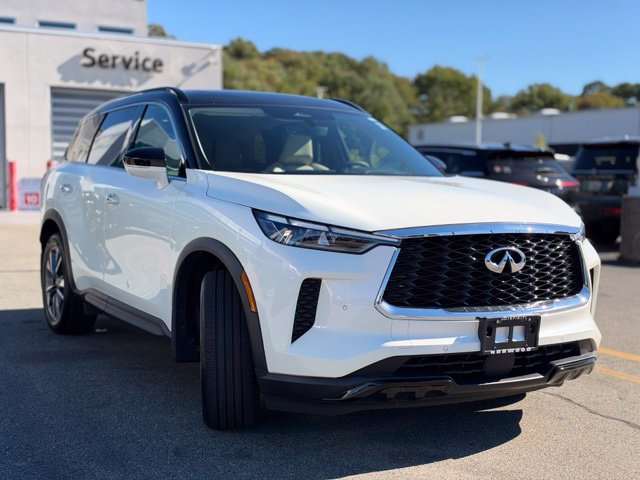 Certified 2023 INFINITI QX60 Luxe w/ Cargo Package AWD/4WD image 7