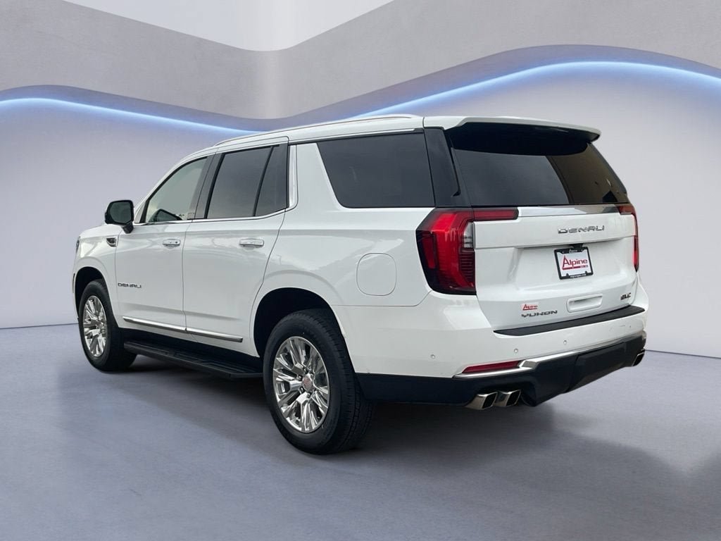 Certified 2025 GMC Yukon Denali AWD/4WD image 3