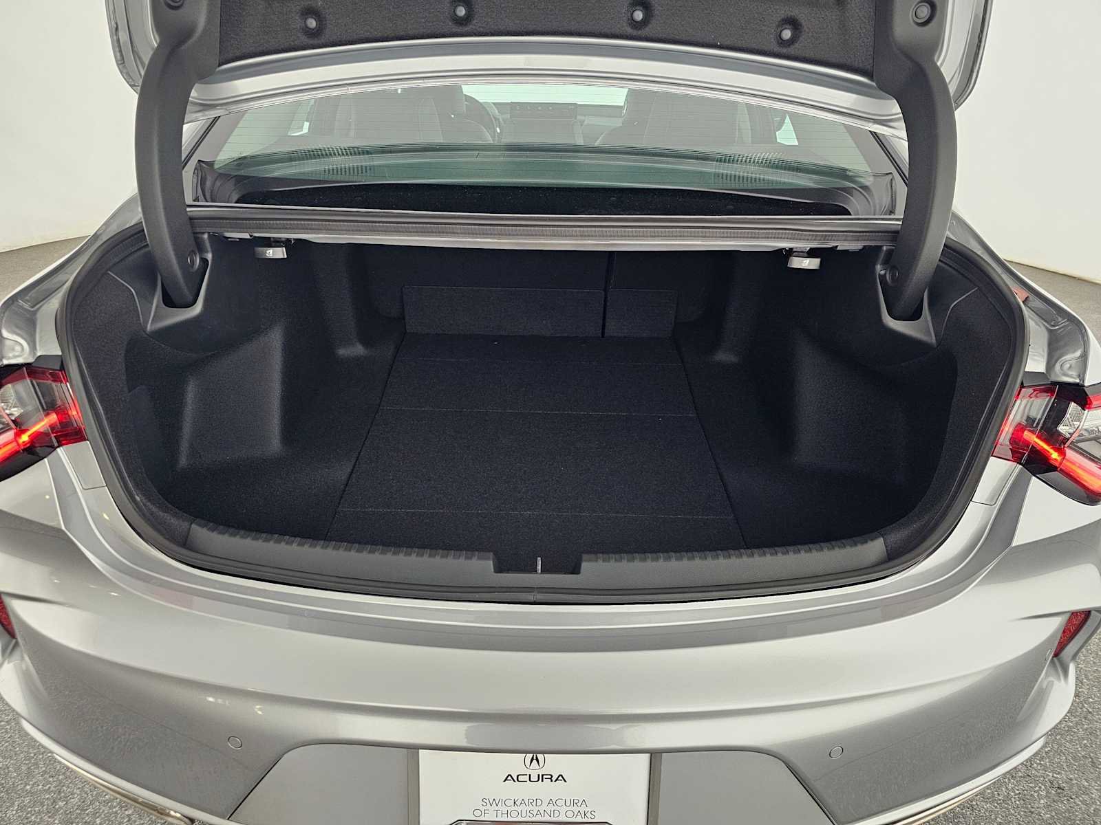 New 2025 Acura TLX w/ Technology Package image 13