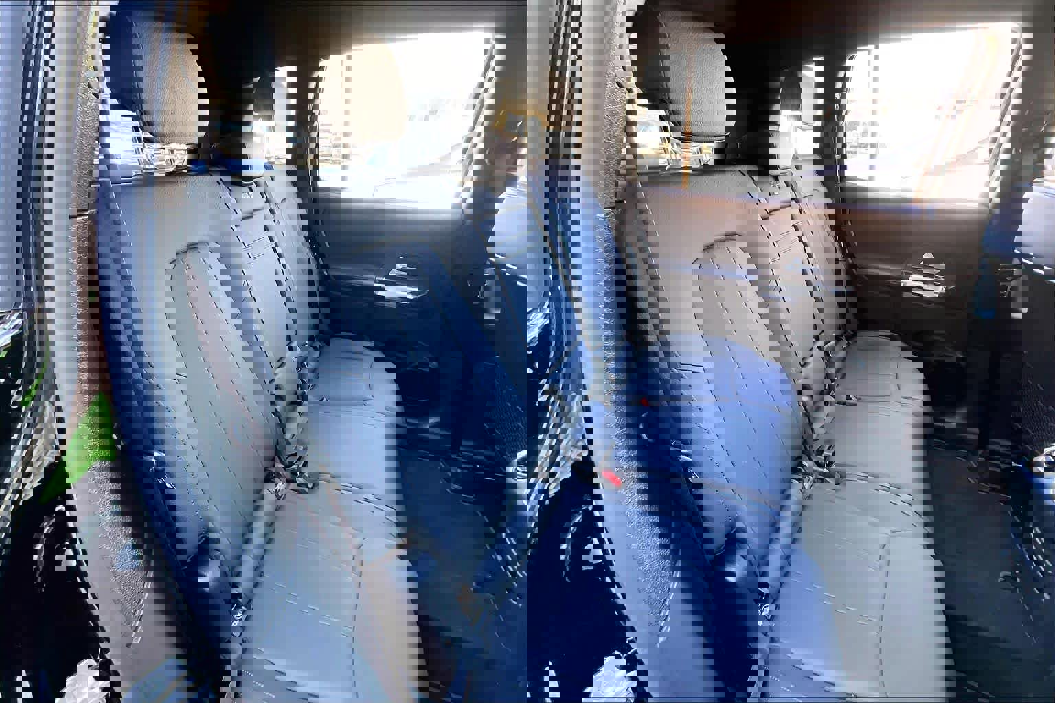 Used 2025 Mercedes-Benz GLB 250 GLB 250 image 20