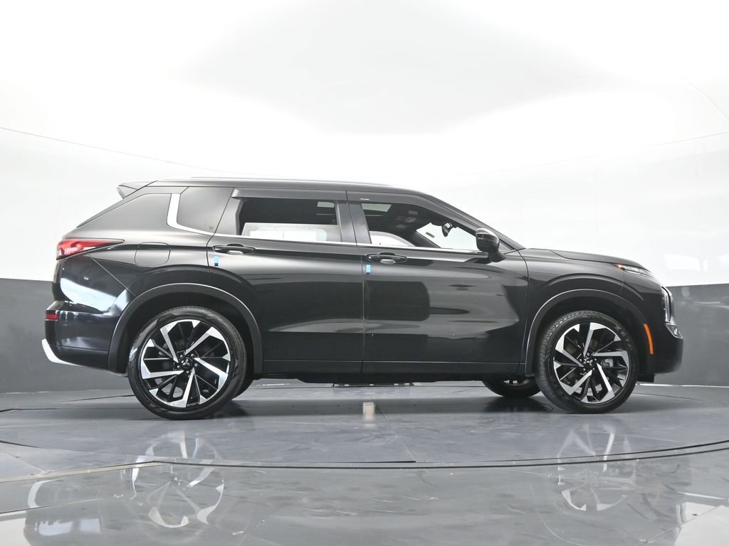 Used 2022 Mitsubishi Outlander SEL FWD image 73