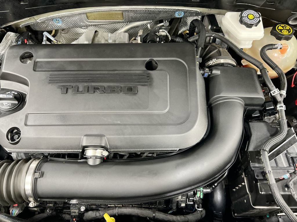Used 2023 Buick Envision Avenir AWD/4WD image 26