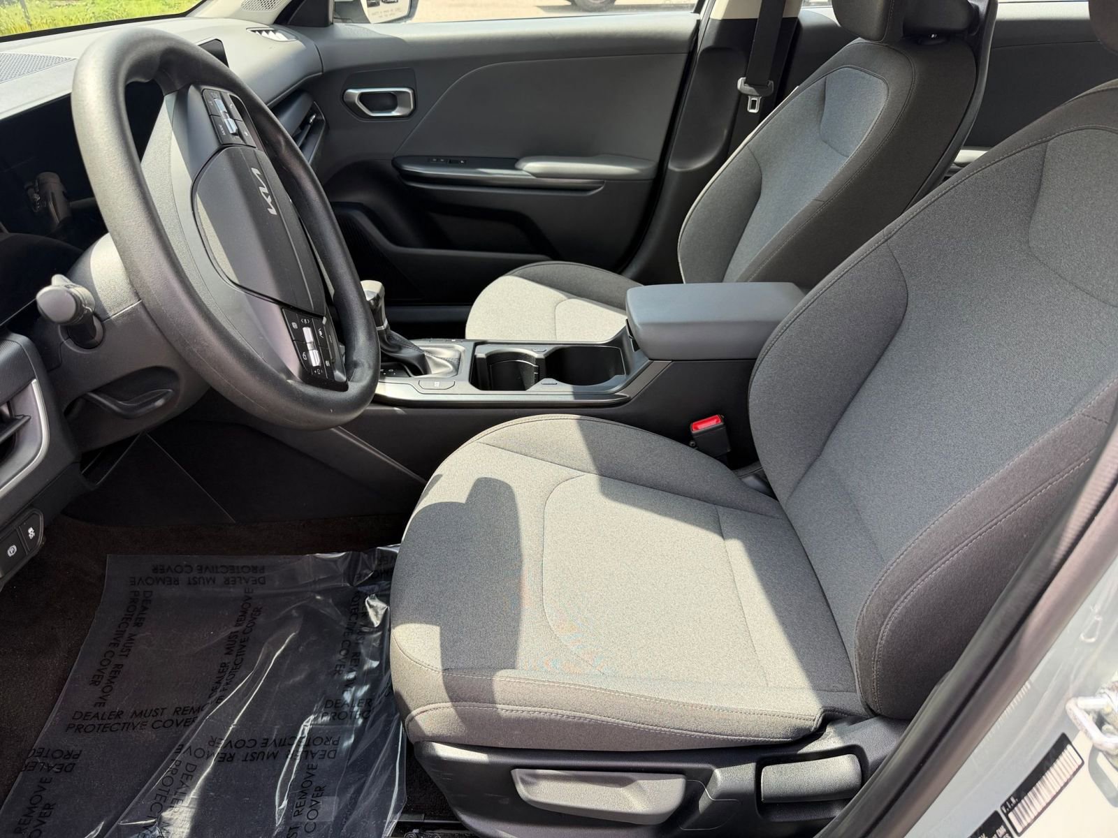 Used 2025 Kia K4 FWD image 25