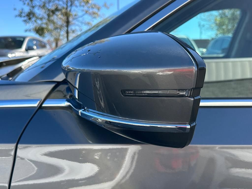 Certified 2025 Acura MDX SH-AWD image 17