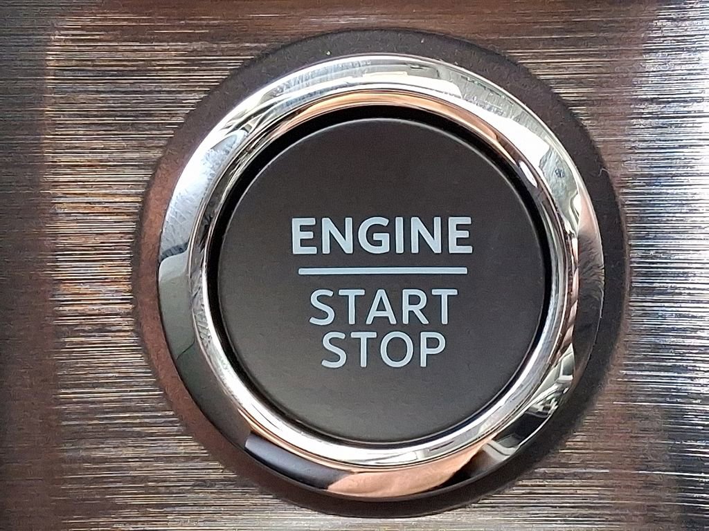 New 2026 Ford F350 Lariat image 15