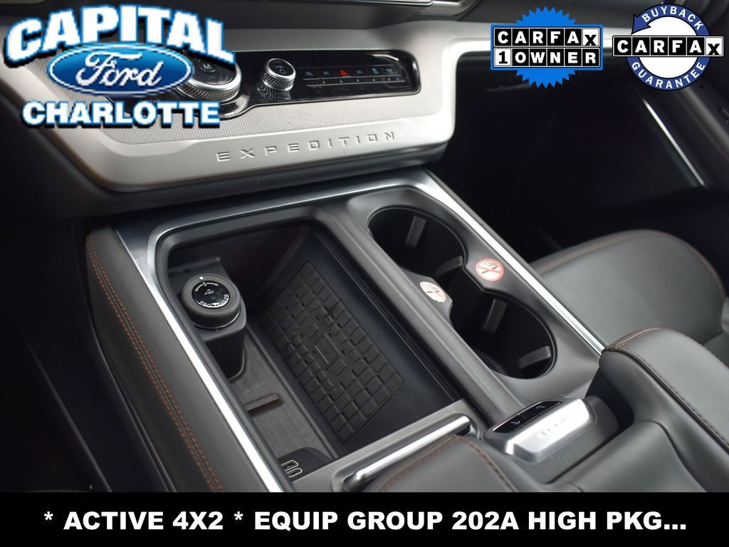 Used 2025 Ford Expedition Active image 14