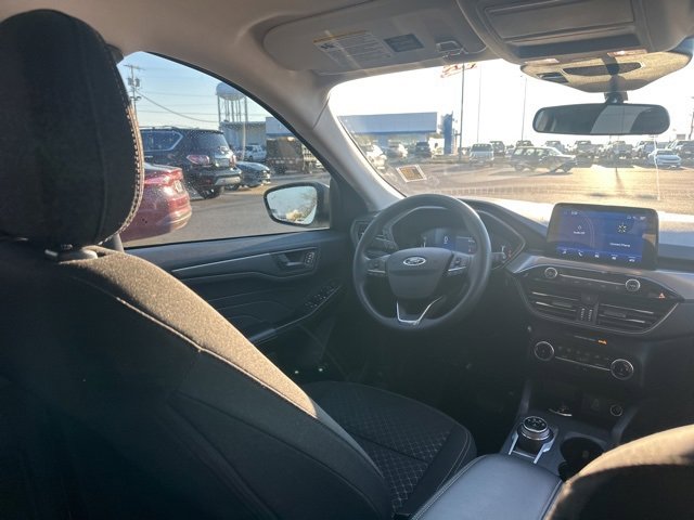 Used 2025 Ford Escape Active image 13