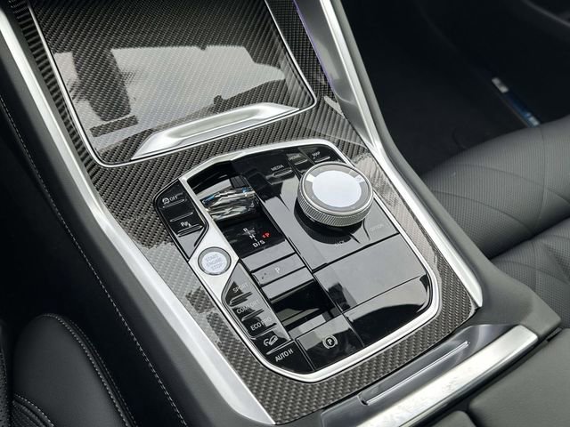 New 2026 BMW X6 M60i image 17