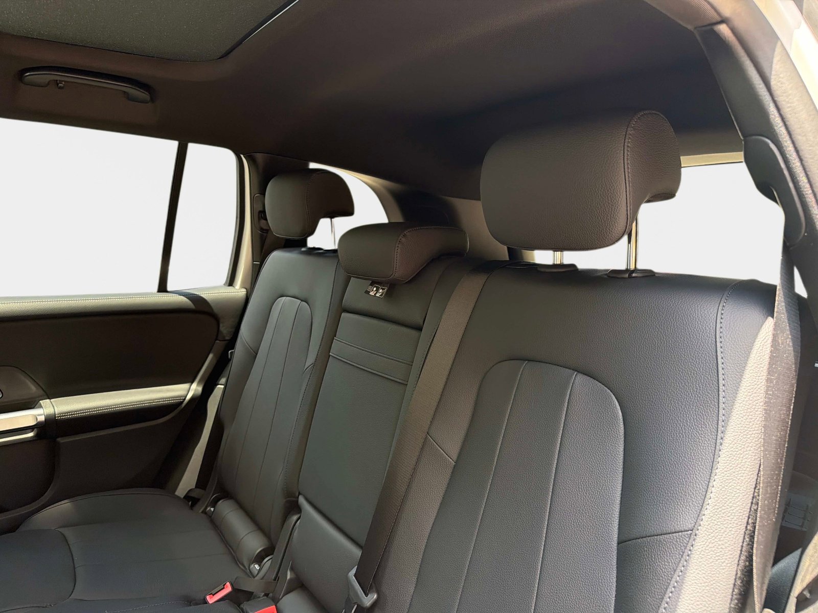 Certified 2026 Mercedes-Benz GLB 250 image 14