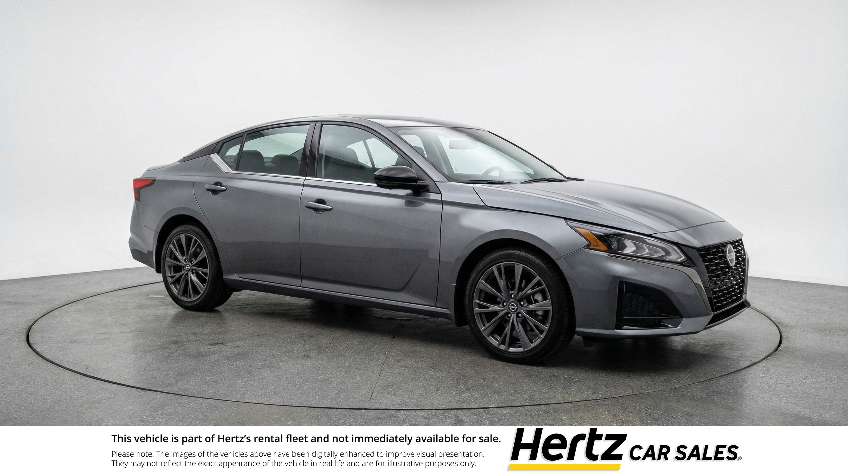 Used 2025 Nissan Altima 2.5 SV image 1