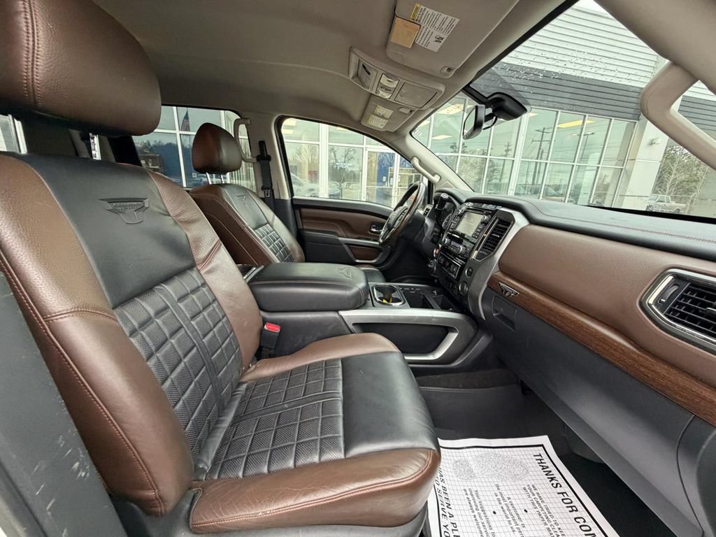 Used 2017 Nissan Titan Platinum Reserve w/ Off-Road Package AWD/4WD image 14