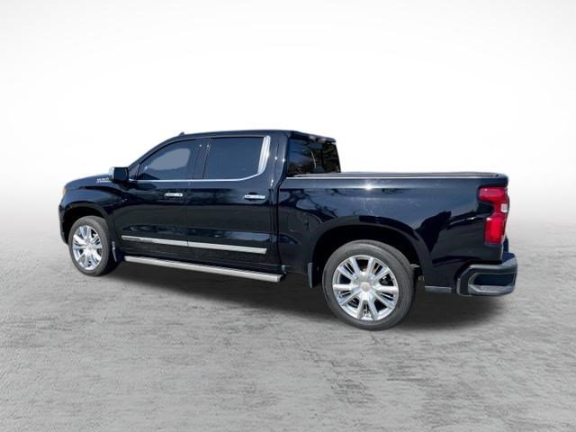 Used 2022 Chevrolet Silverado 1500 High Country w/ High Country Premium Package image 5