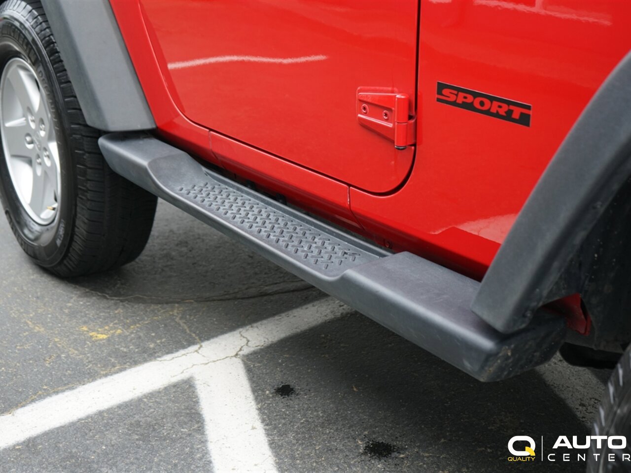 Used 2018 Jeep Wrangler Sport AWD/4WD image 4