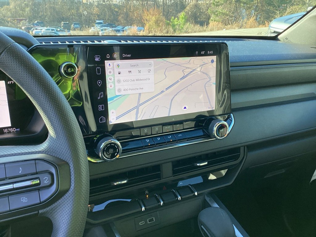 Used 2024 Chevrolet Colorado Trail Boss w/ Advanced Trailering Package image 8