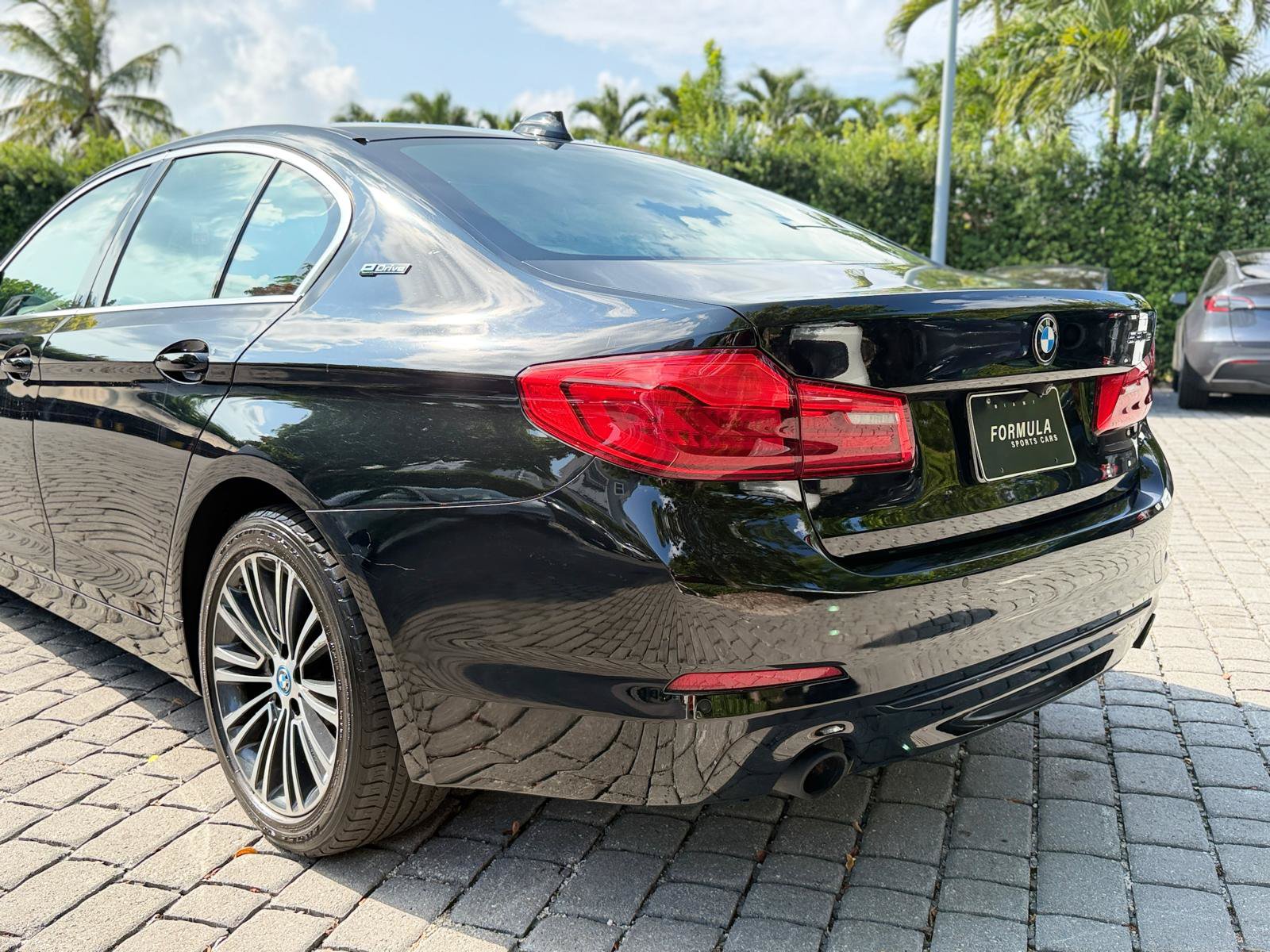 Used 2019 BMW 530e RWD image 14