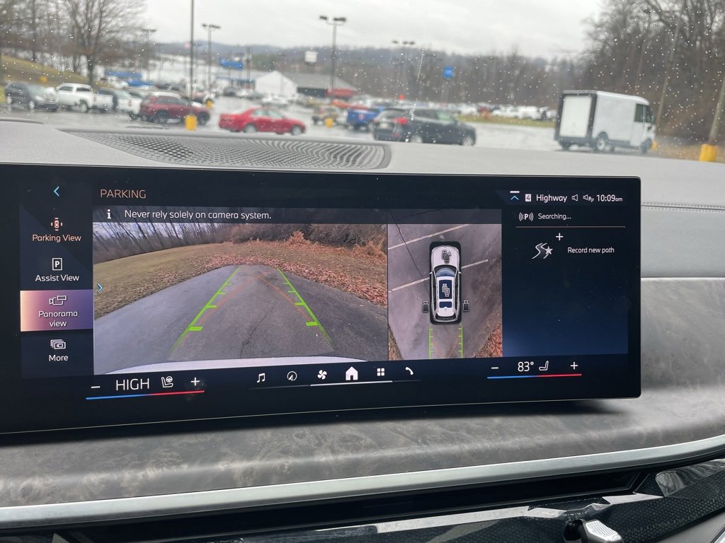 Used 2025 BMW X7 xDrive40i w/ M Sport Package image 57