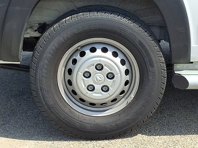 Used 2025 RAM ProMaster 2500 w/ U-Haul Equipment Group FWD image 9