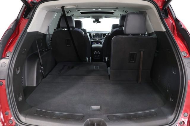 Used 2019 Buick Enclave Essence image 34
