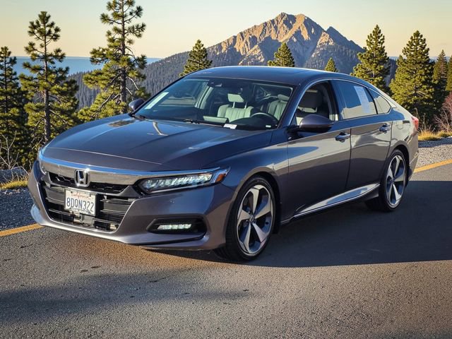 Used 2018 Honda Accord Touring image 3