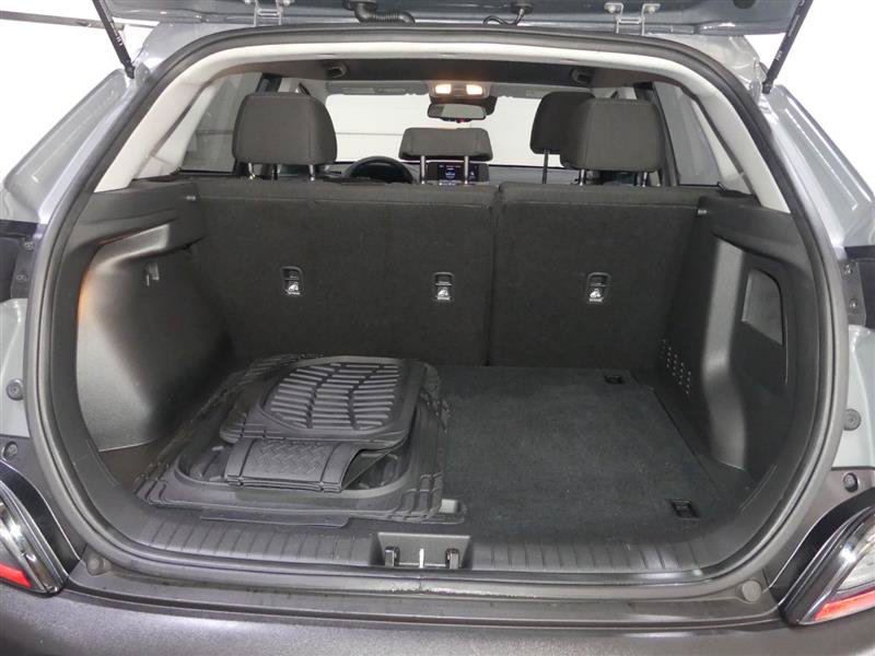 Used 2023 Hyundai Kona SEL FWD image 9