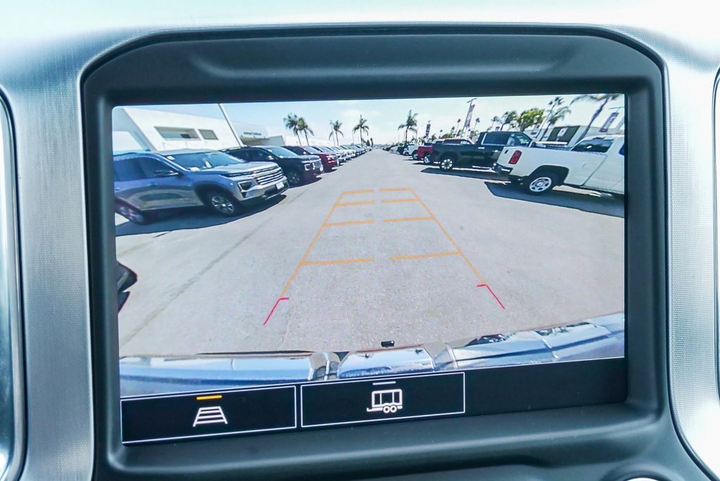 Used 2021 GMC Sierra 1500 Elevation w/ Preferred Package image 23