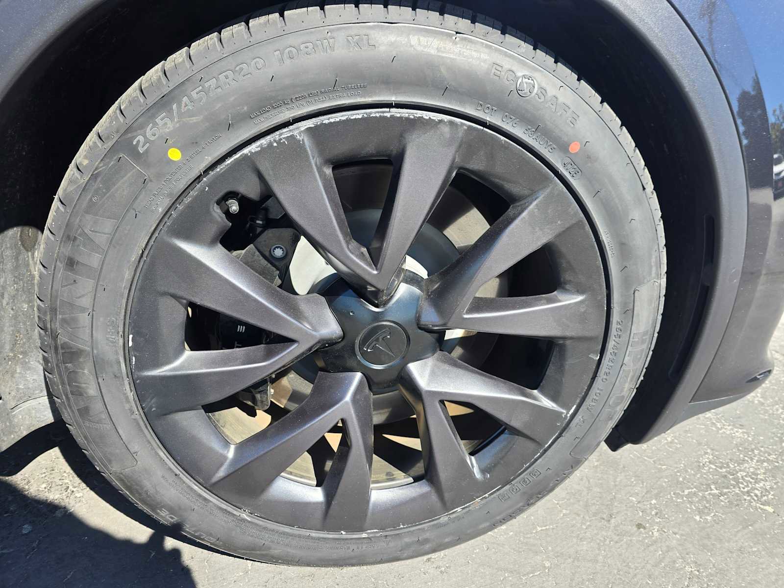 Used 2024 Tesla Model X AWD/4WD image 9