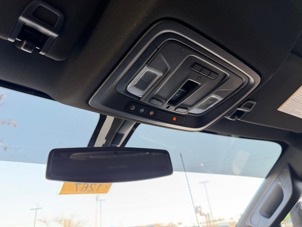 Used 2023 Chevrolet Silverado 3500 High Country image 23