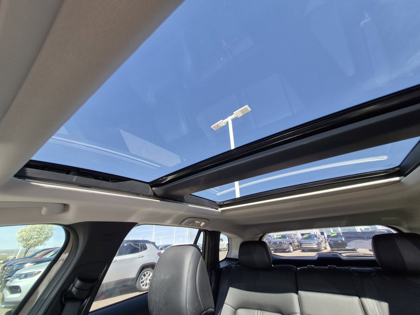 Used 2023 MAZDA CX-50 2.5 Turbo w/ Weather Package image 39