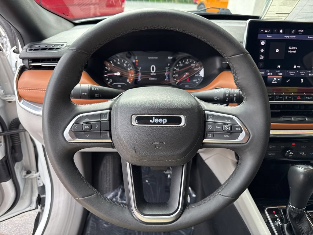 Used 2024 Jeep Compass Limited AWD/4WD image 9