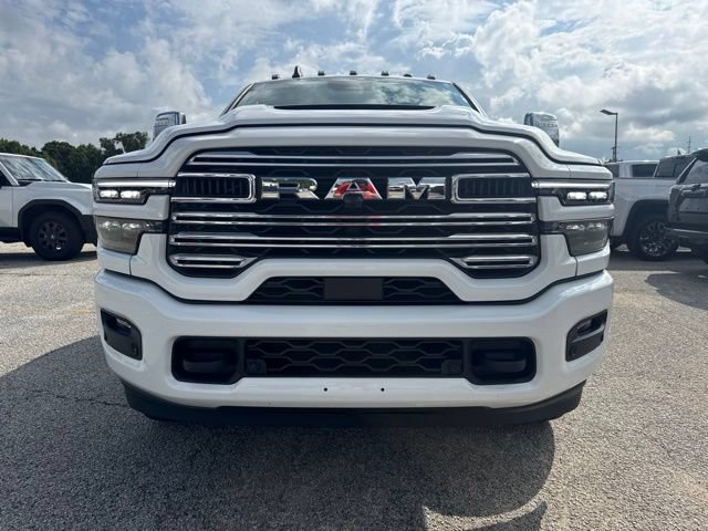 Used 2026 RAM 3500 Laramie AWD/4WD image 8