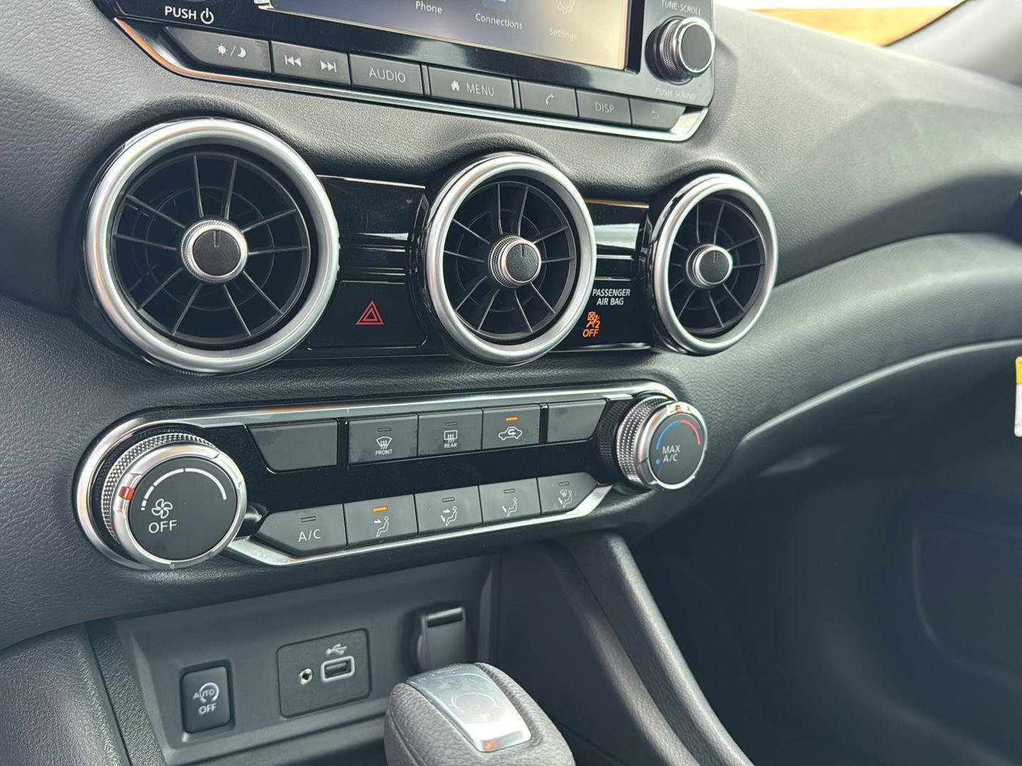 Used 2025 Nissan Sentra S w/ Trunk Package image 22