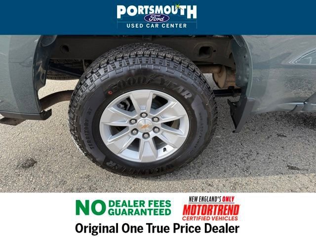 Used 2025 Chevrolet Silverado 1500 LT AWD/4WD image 31