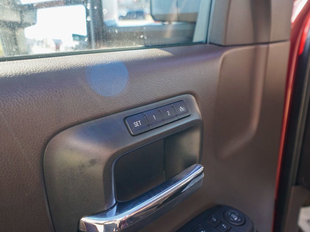 Used 2016 Chevrolet Silverado 3500 High Country w/ Duramax Plus Package image 21