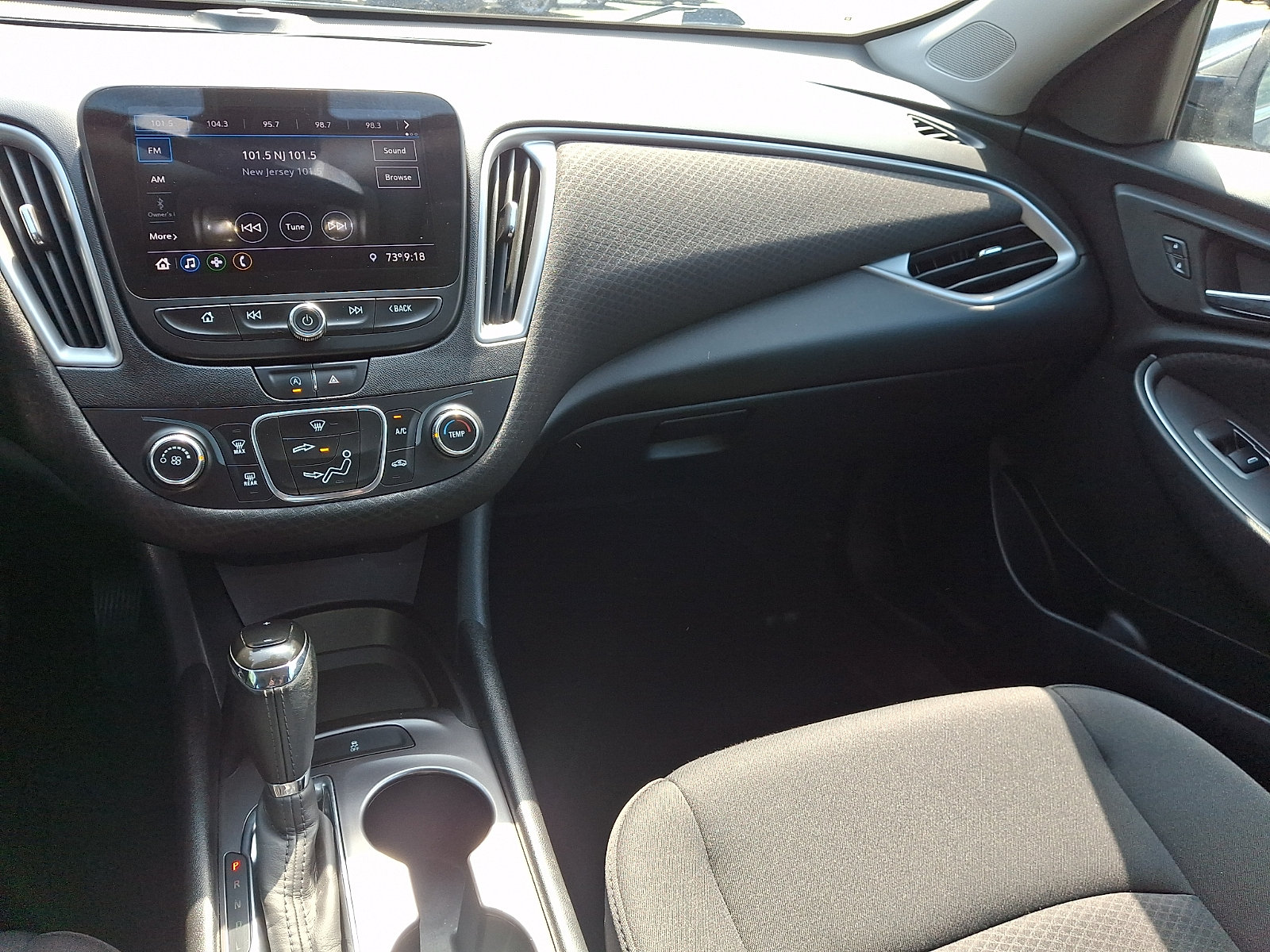 Used 2020 Chevrolet Malibu RS FWD image 16