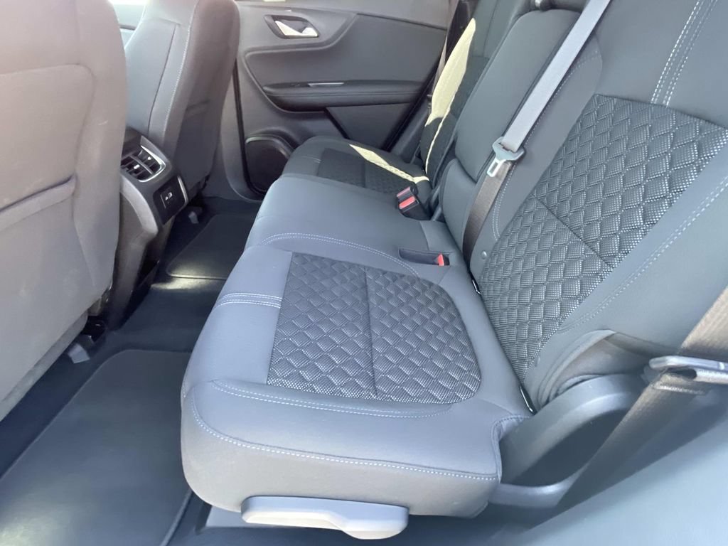 Used 2022 Chevrolet Blazer LT FWD image 13