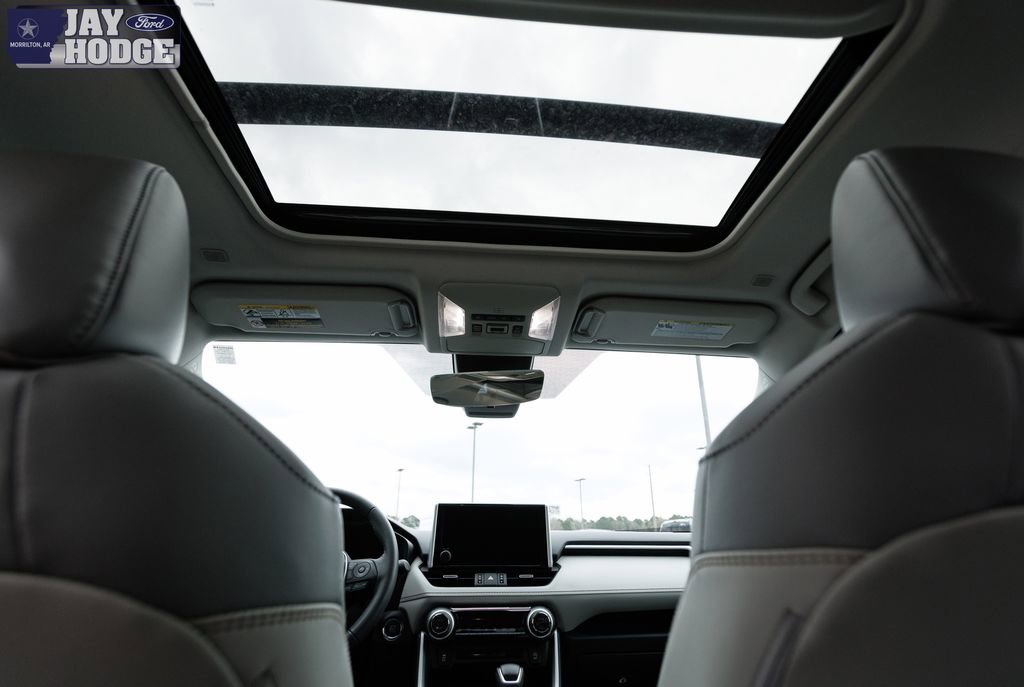 Used 2024 Toyota RAV4 XLE Premium image 17