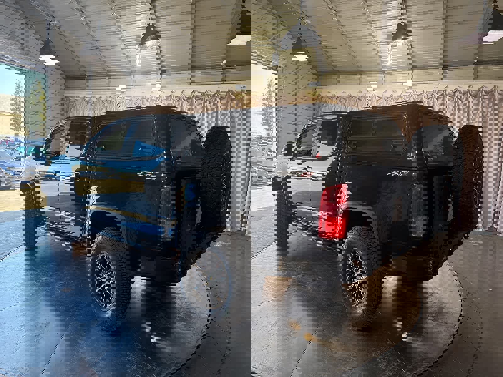 Used 2018 Chevrolet Colorado ZR2 image 7