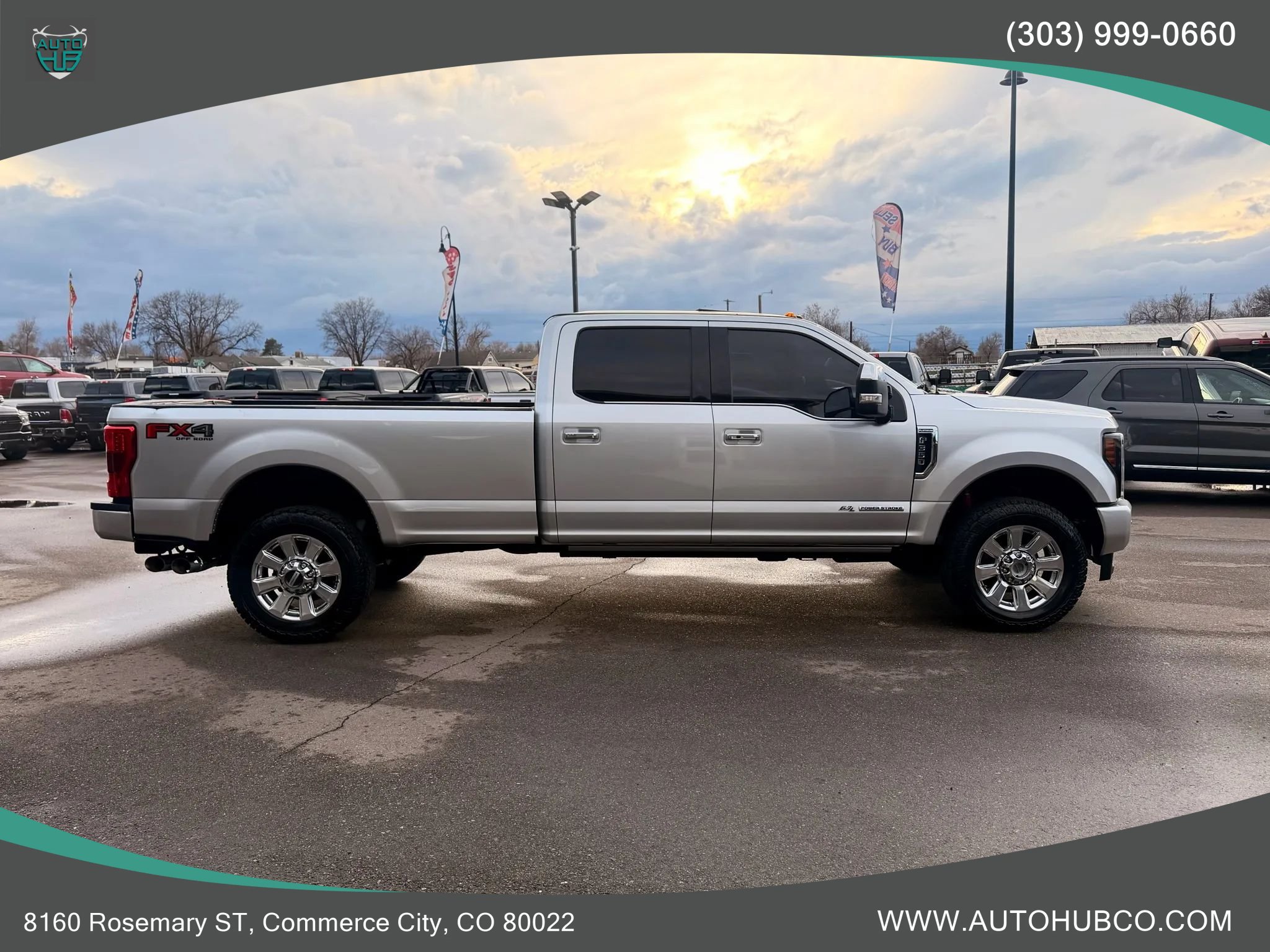 Used 2017 Ford F350 Platinum w/ Platinum Ultimate Package AWD/4WD image 4
