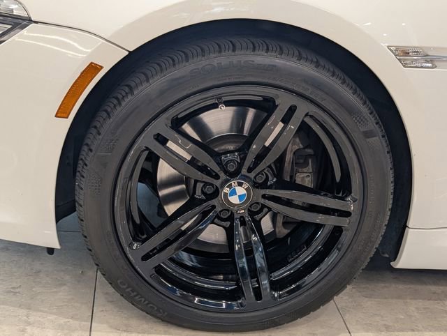 Used 2010 BMW 650i Convertible RWD image 4