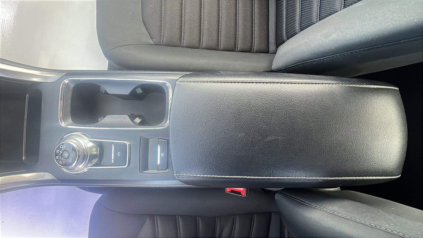 Used 2019 Ford Fusion SE image 22