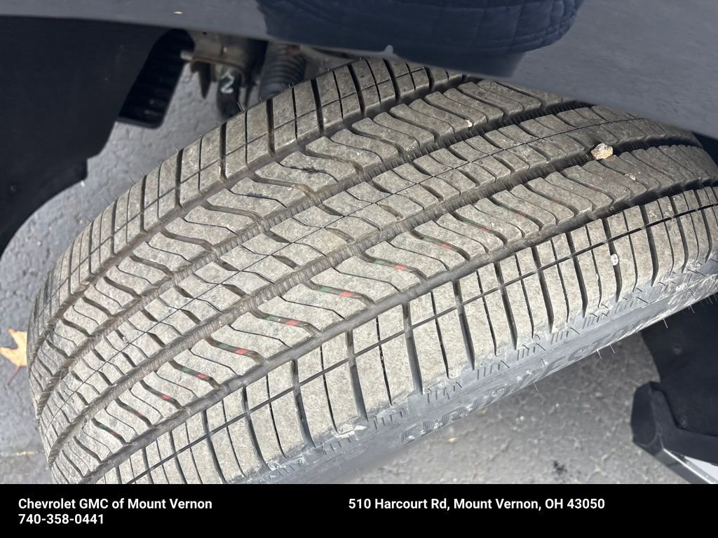 New 2025 Chevrolet Suburban Premier image 27