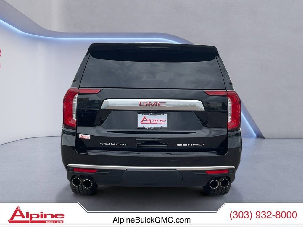 Used 2024 GMC Yukon XL Denali w/ Advanced Technology Package AWD/4WD image 4