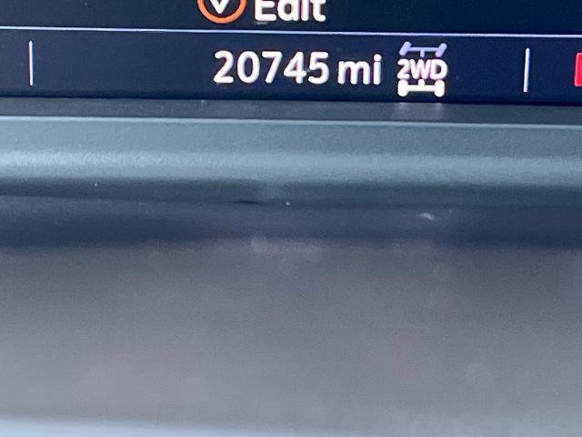 Used 2022 Chevrolet Silverado 2500 LTZ image 12