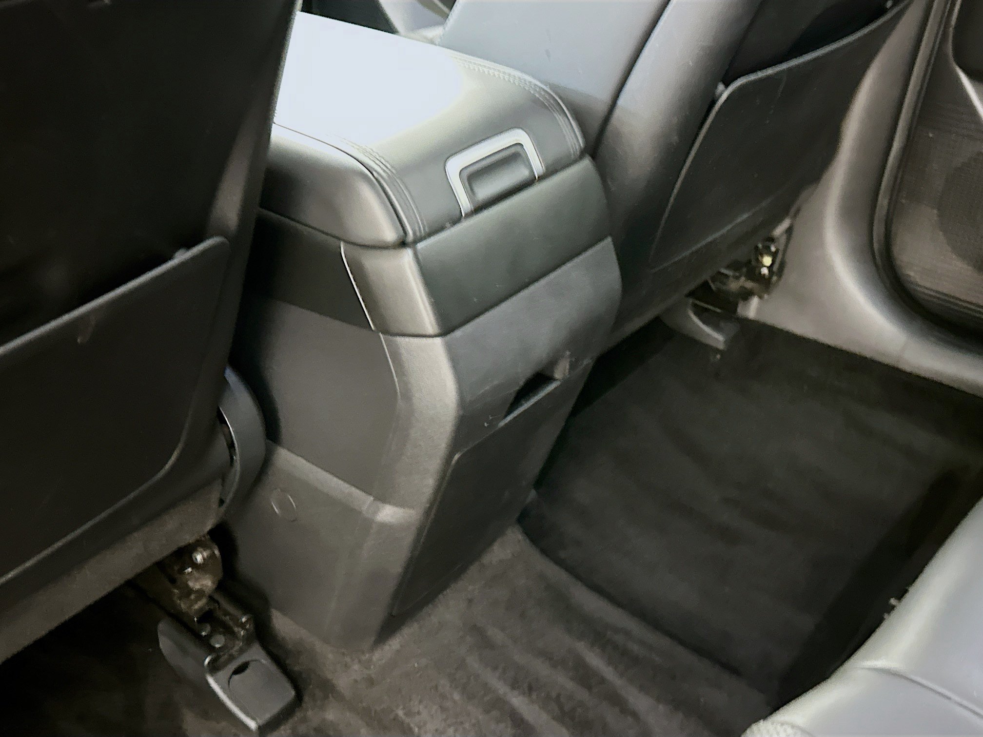 Used 2025 Hyundai Santa Fe SEL AWD/4WD image 28