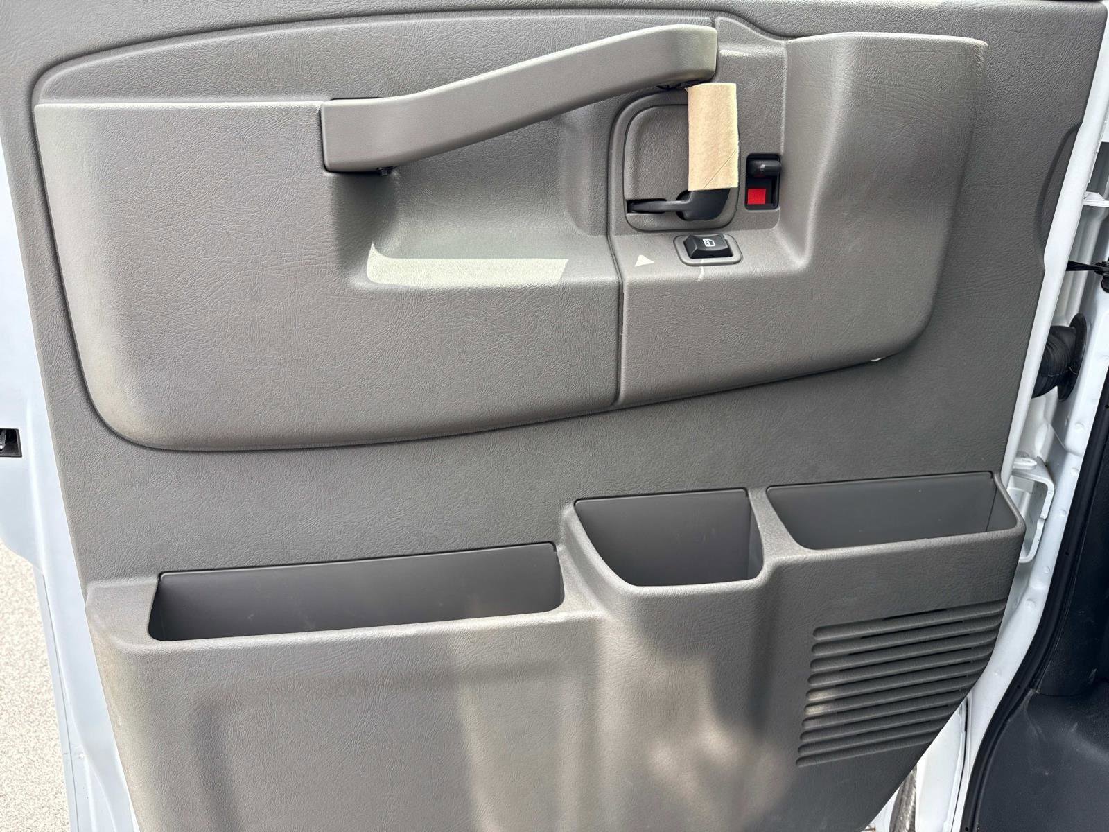New 2025 Chevrolet Express 3500 w/ Power Convenience Package image 7