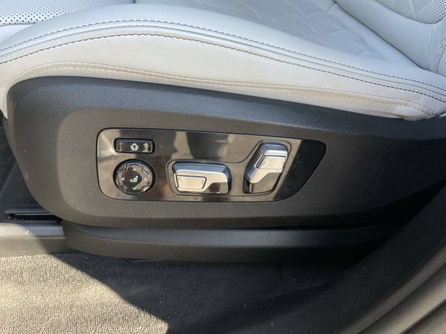 Used 2024 BMW X5 M60i w/ Executive Package AWD/4WD image 12