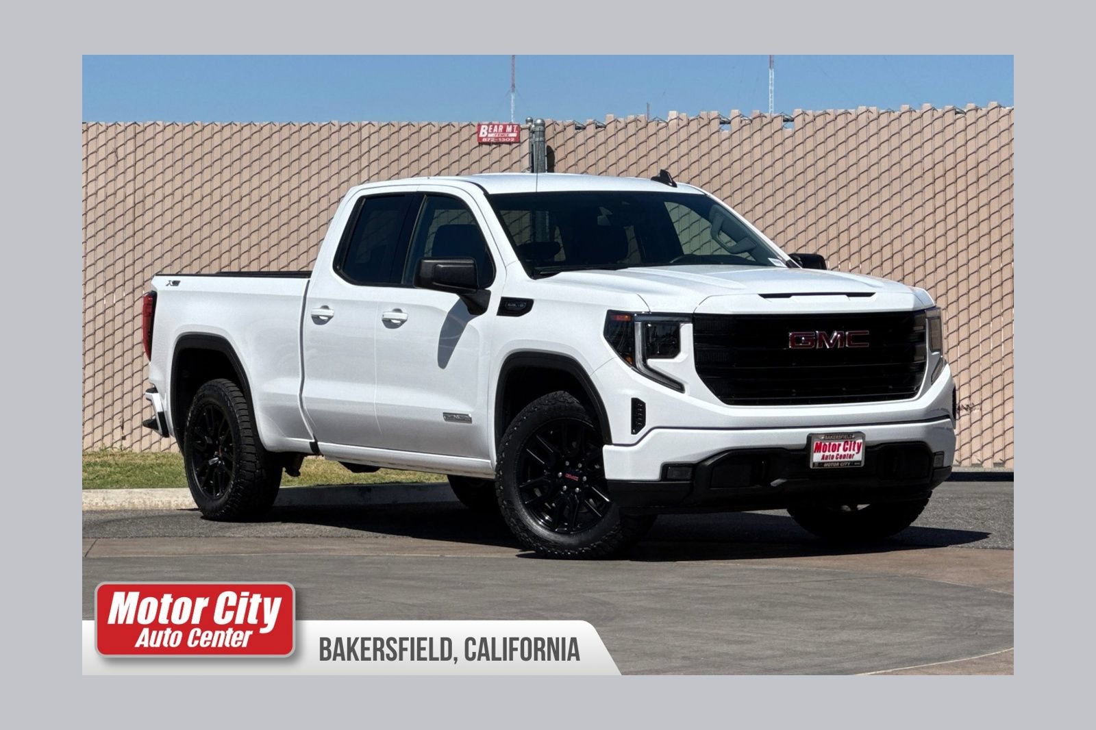 Certified 2023 GMC Sierra 1500 Elevation w/ X31 Off-Road Package AWD/4WD image 1