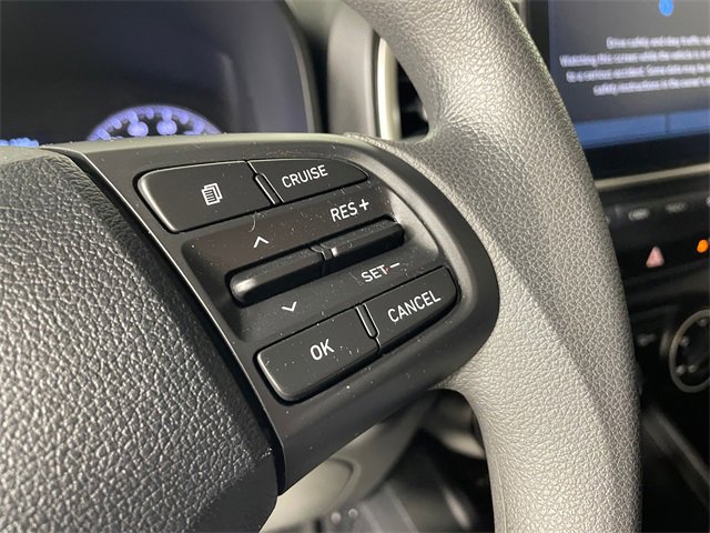 Used 2022 Hyundai Venue SE image 9