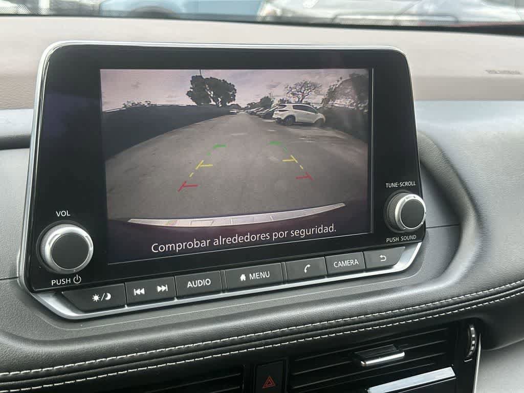 Used 2023 Nissan Rogue SV FWD image 19